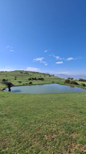 عکس آبگیر گلدیان