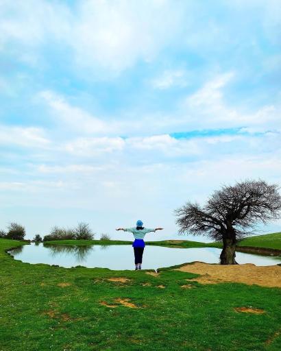 عکس آبگیر گلدیان