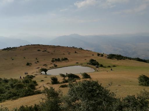 عکس آبگیر گلدیان