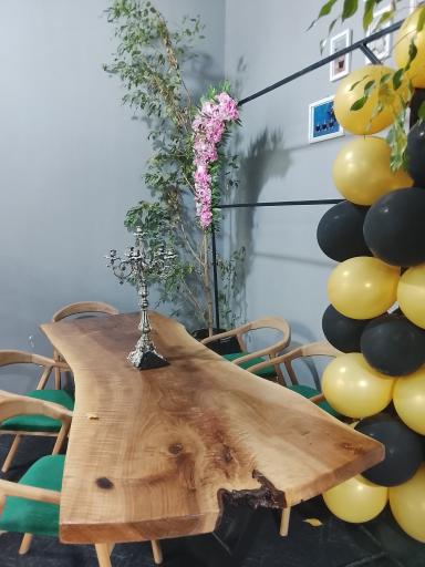 عکس باغ رستوران زروان