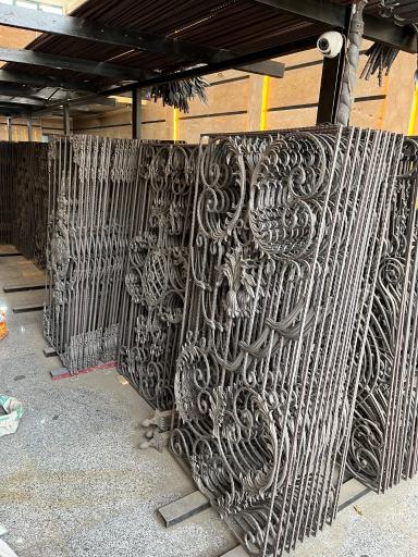 عکس فروشگاه گلنرده کاویان فورج