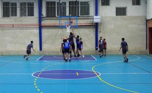 عکس سوله ورزشی مدرسه احسان