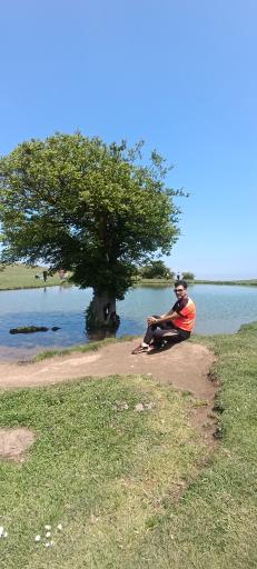 عکس آبگیر گلدیان