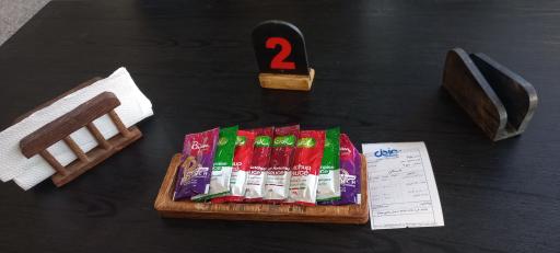 عکس کافه فست فود عادل