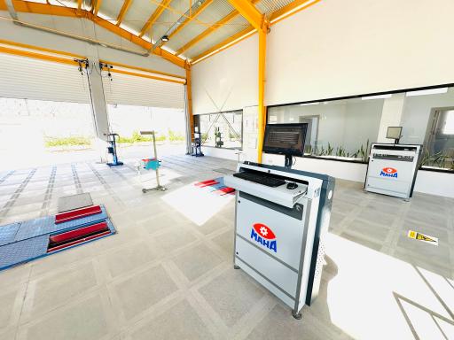 عکس مرکز معاینه فنی کریمی 