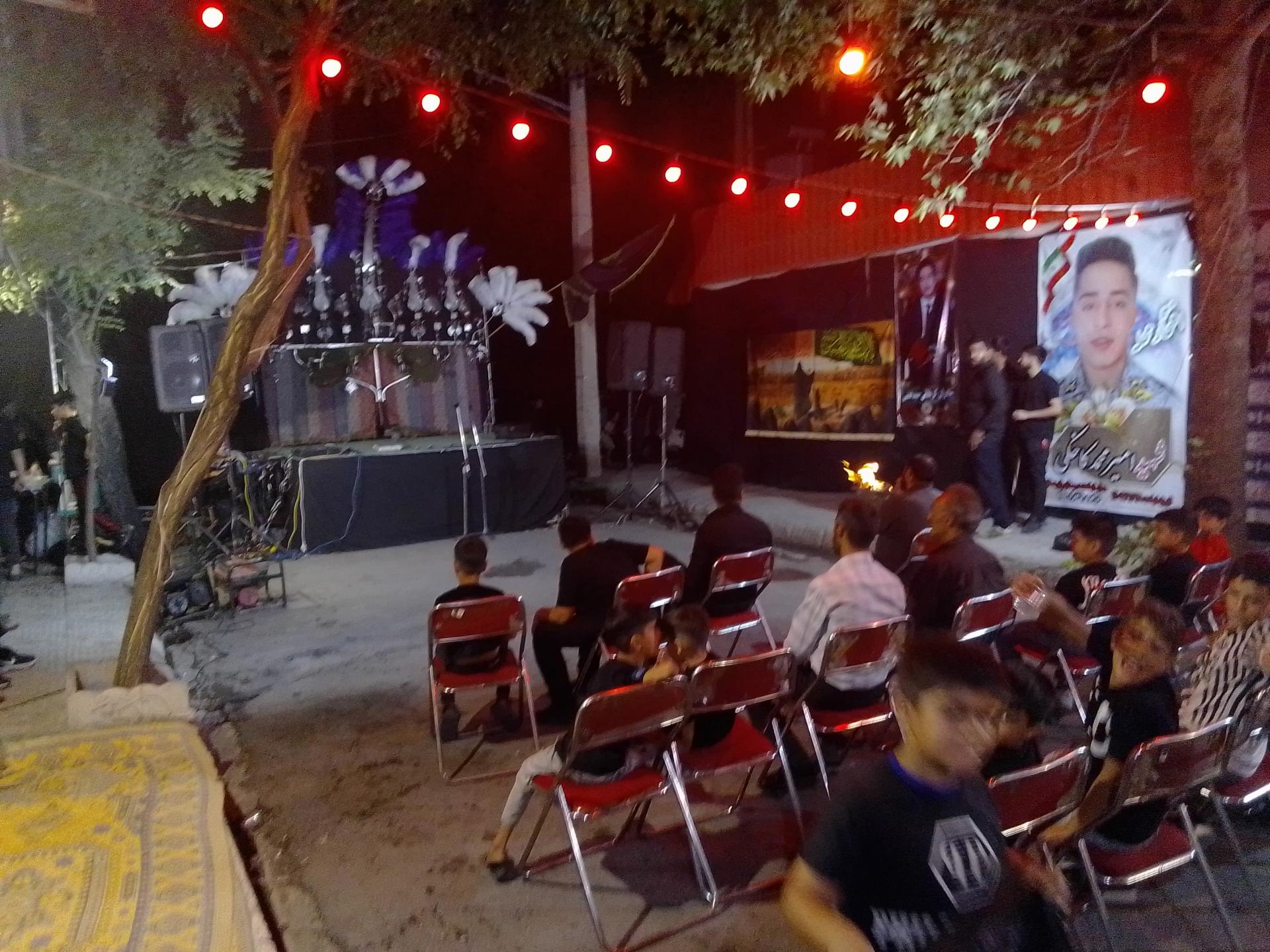 عکس هیئت معظم انصارالحسین علیه السلام شهرک سیمان شرق 