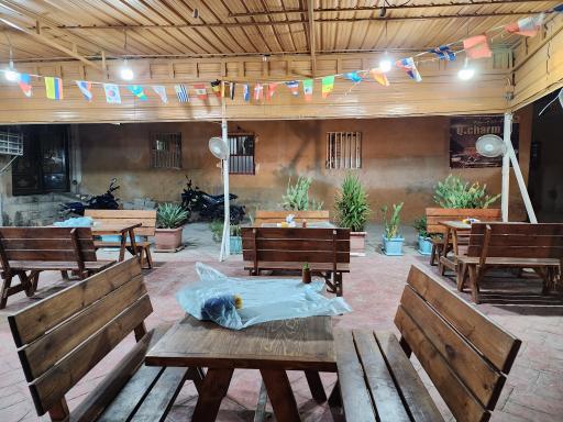 عکس رستوران سنتی خاله