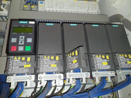 عکس برق صنعتی فراپویش