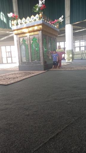 عکس آرامستان امامزادگان عینعلی و زینعلی