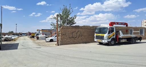عکس پارکینگ قائم