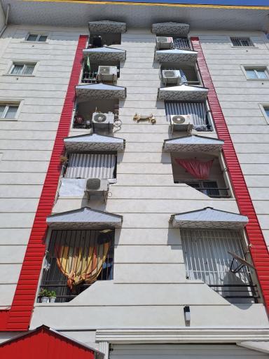 عکس ساختمان بید مجنون