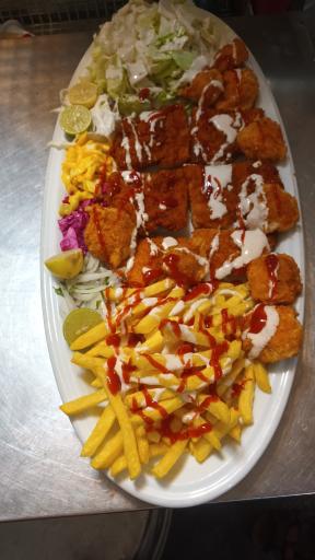 عکس باغ رستوران کلبه