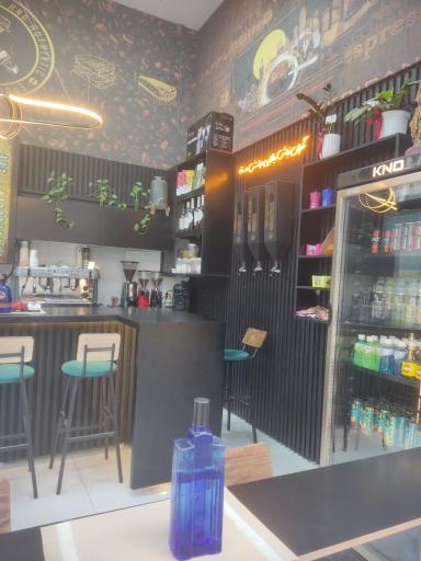 عکس کافه ایستگاه