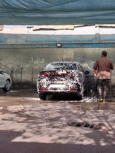 عکس کارواش استقلال