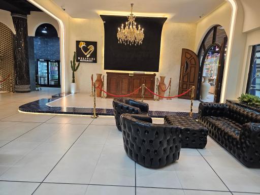 عکس رستوران دلاوری