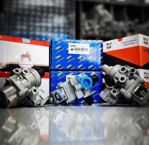 عکس لوله کشی و لنت کوبی مجید