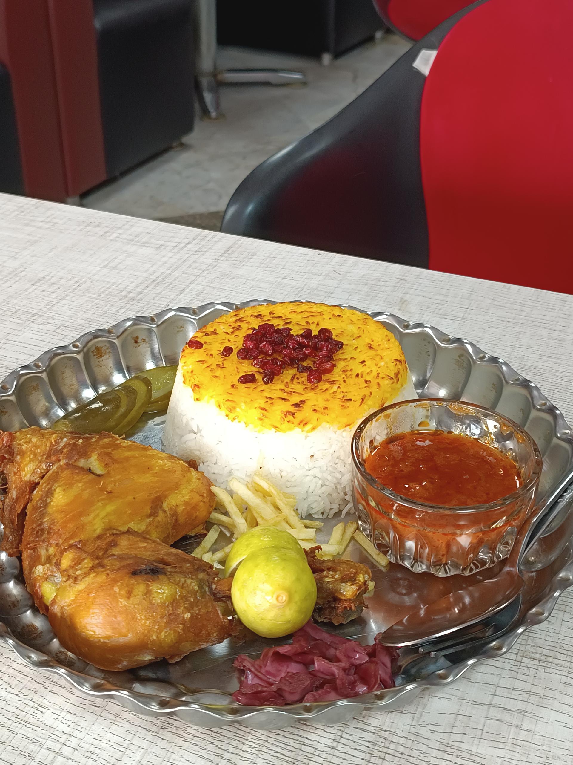 عکس کترینگ ناب گلپایگان