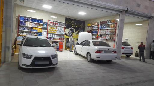 عکس کارواش و مجتمع خدمات اتومبیل شاهان