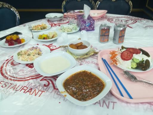 عکس رستوران کلاسیک ایمانی