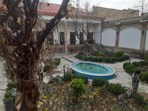 عکس خانه مهربان