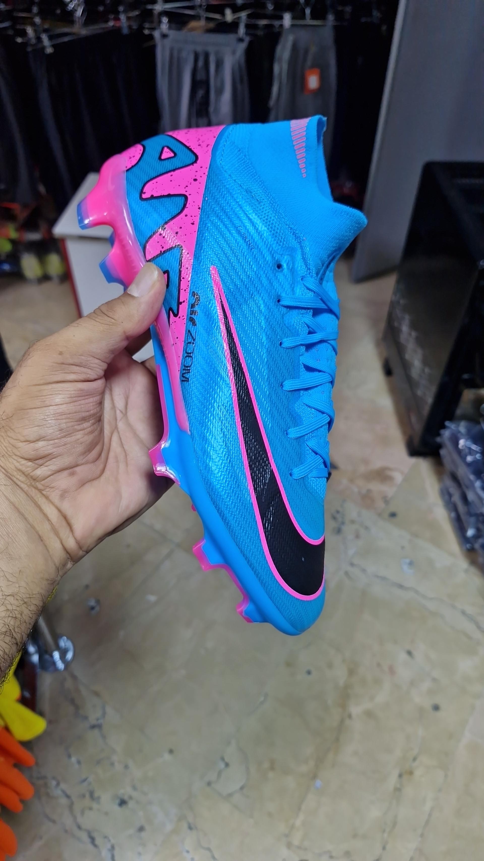 عکس فروشگاه ورزشی ملی پوشان البرز