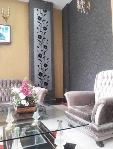 عکس هتل اسپادانا