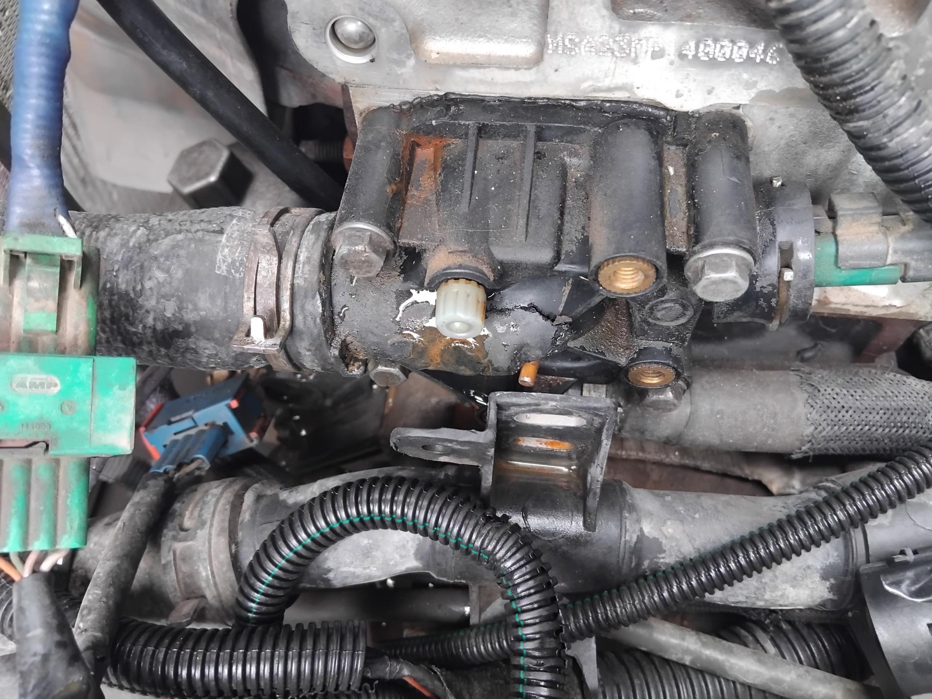 عکس خدمات برق اتومبیل محمد