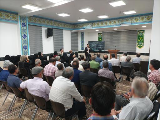 مجتمع آموزشی حیات طیّبه دبیرستان پسرانه نمونه احمد شیشه بری