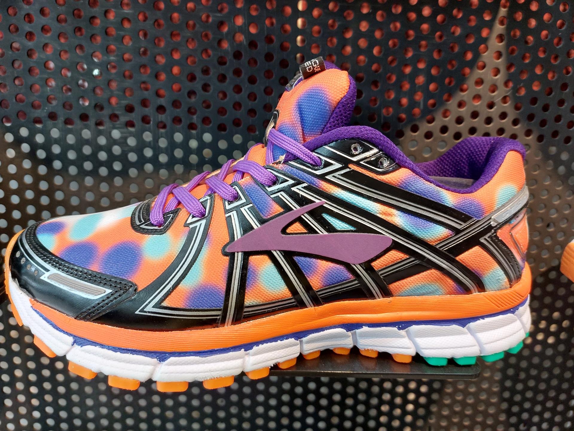 عکس کتونی سیشل