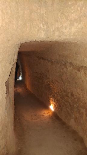 عکس ورودی 2 شهر زیرزمینی نوش آباد