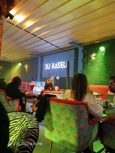 عکس رستوران فلامینگو