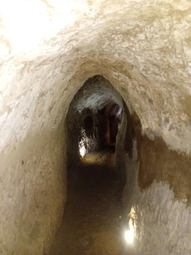 عکس ورودی 2 شهر زیرزمینی نوش آباد