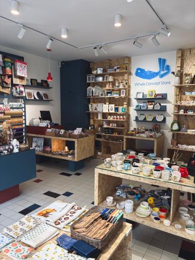 عکس گالری هنری وال