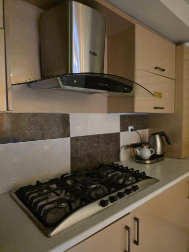 عکس هتل ترنج متین