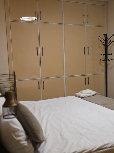 عکس هتل ترنج متین