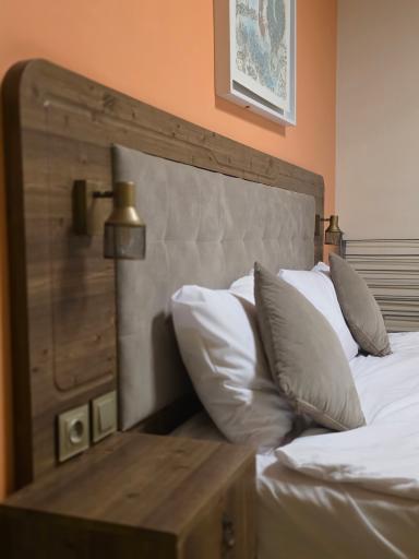 عکس هتل ترنج متین