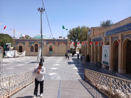 عکس امامزاده باقر (ع) بیستون