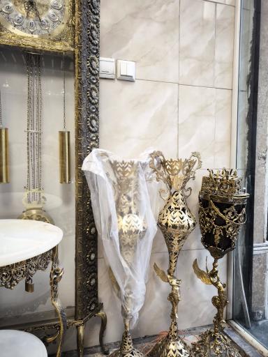 عکس فروشگاه لوازم برنجی و مس و تعمیرات سماور