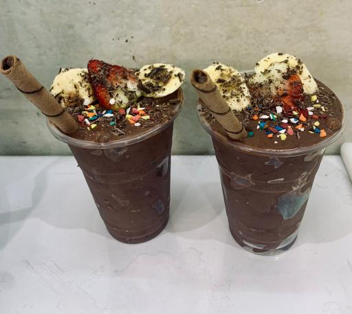 عکس آبمیوه و بستنی آبمیوه‌چی