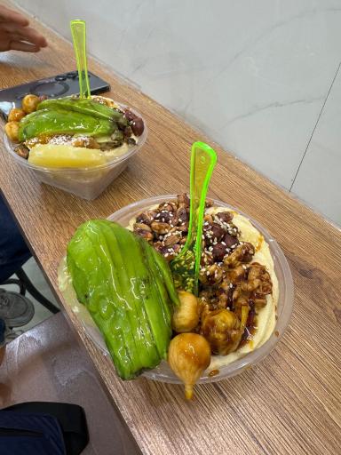 آبمیوه و بستنی آبمیوه‌چی