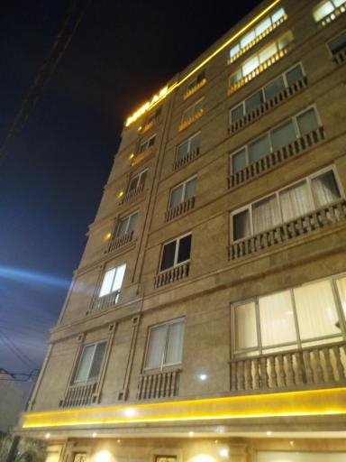 عکس آپارتمان میراث ۱۴