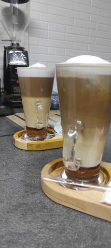 عکس کافه کاژین