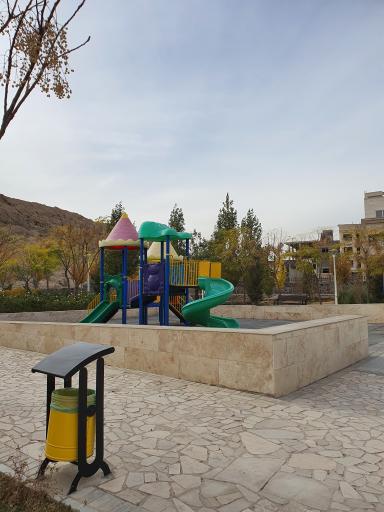 پارک ایران زمین