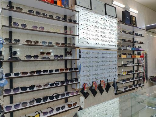 عکس عینک عارف