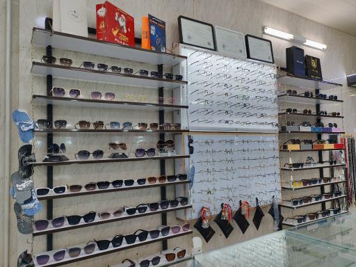 عکس عینک عارف