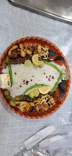 عکس رستوران زعفران 