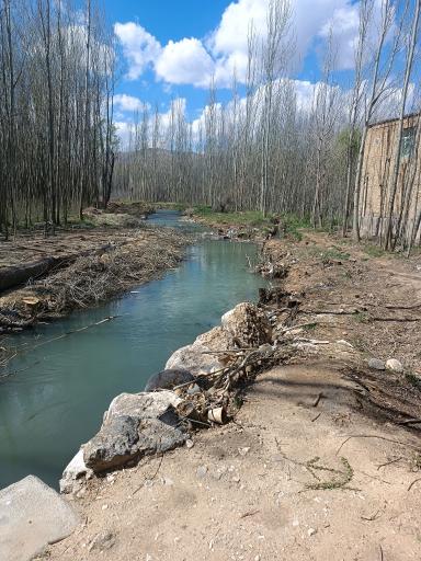 عکس اقامتگاه بومگردی سپیدار دستنا
