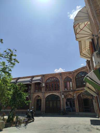 سرای درب عباس