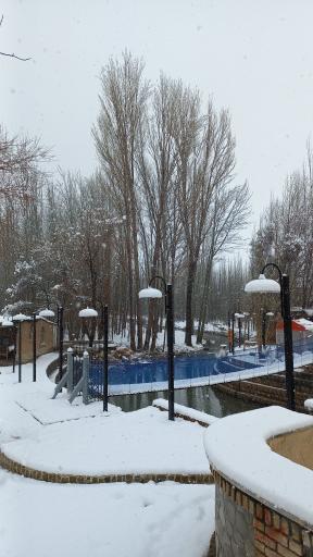 عکس اقامتگاه بومگردی سپیدار دستنا