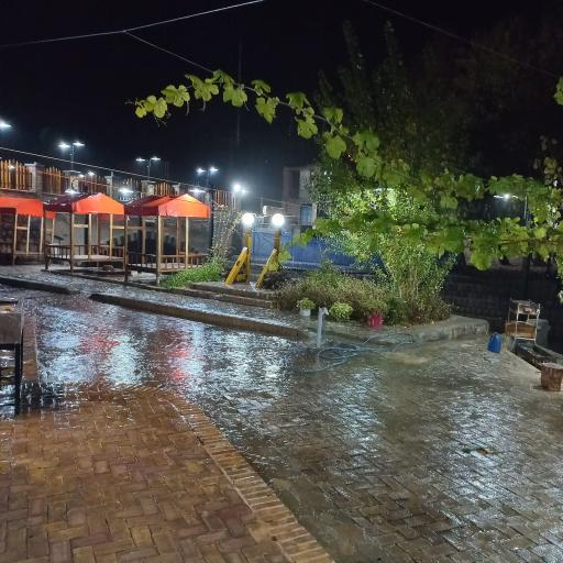 عکس اقامتگاه بومگردی سپیدار دستنا